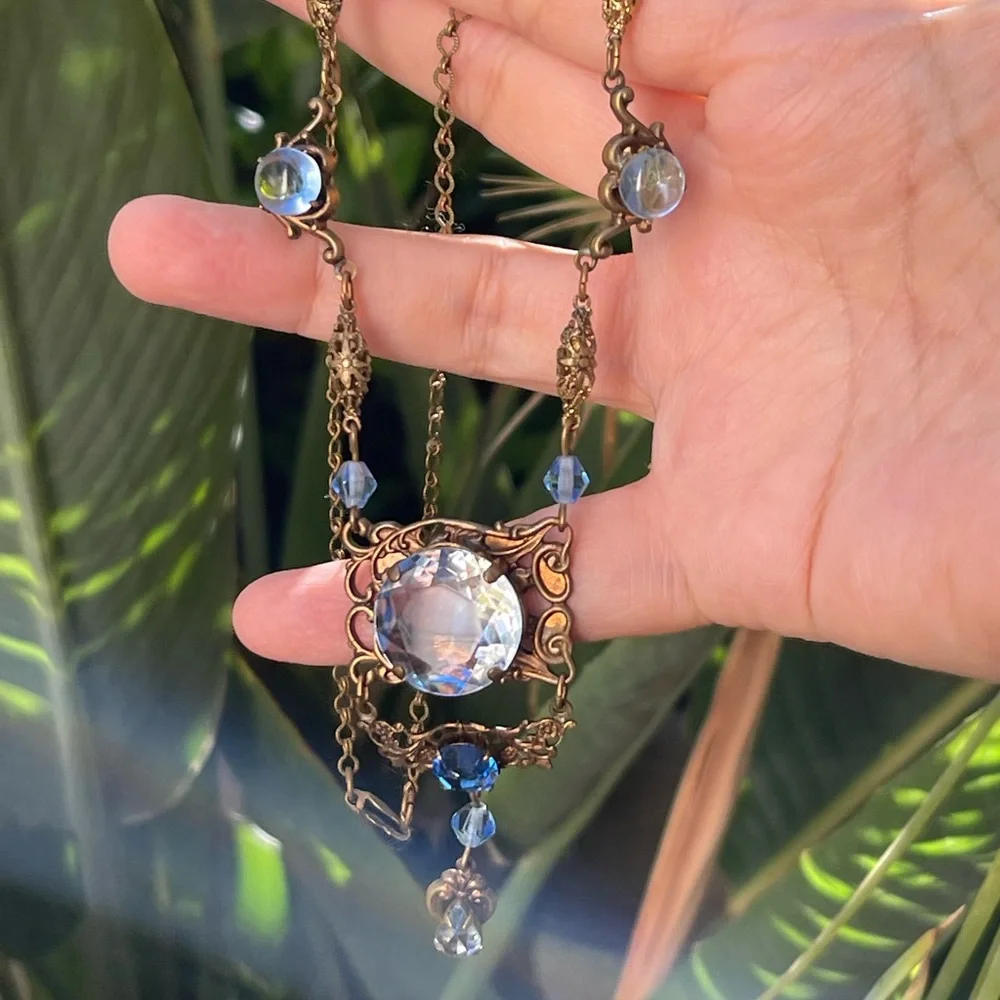 Original Art Deco 1920s blue crystal glass and brass pendant necklace - Picture 6 of 14